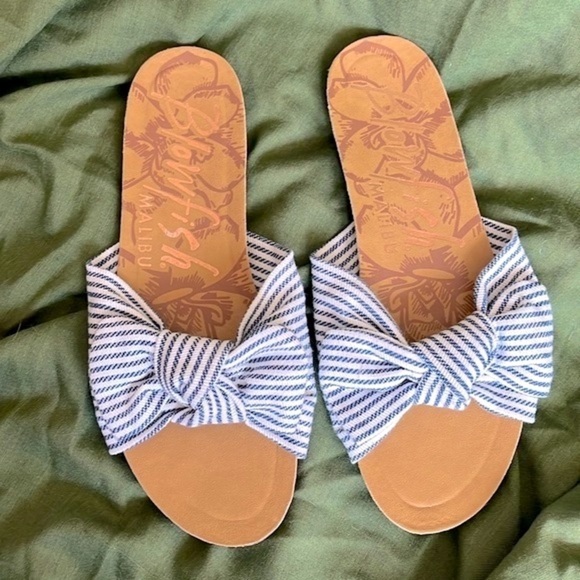 Brand New Blowfish Blue & White Striped Nautical Print Knot Bow Slides Sandals - Picture 2 of 13
